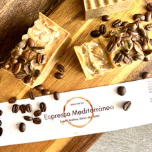Lade das Bild in den Galerie-Viewer, Olivenöl-Seife "Espresso Mediterráneo"