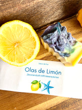 Lade das Bild in den Galerie-Viewer, Olivenöl-Seife &quot;Olas de Limón&quot;
